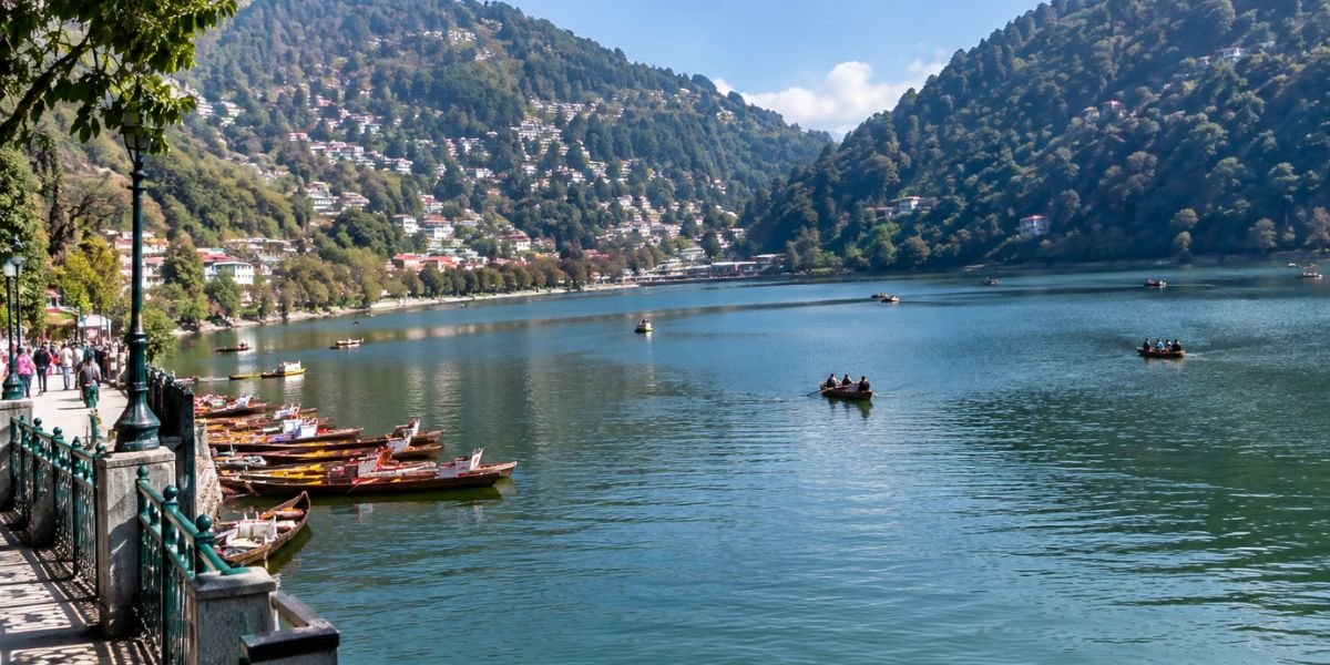 Delhi Nainital Weekend Tour